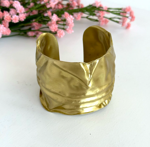 Crinkled Cuff - Gold